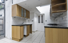 Bridgehampton kitchen extension leads